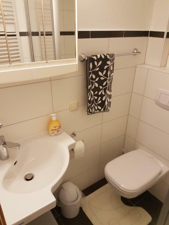 Ferienwohnung "Maresi" Медебах Екстериор снимка